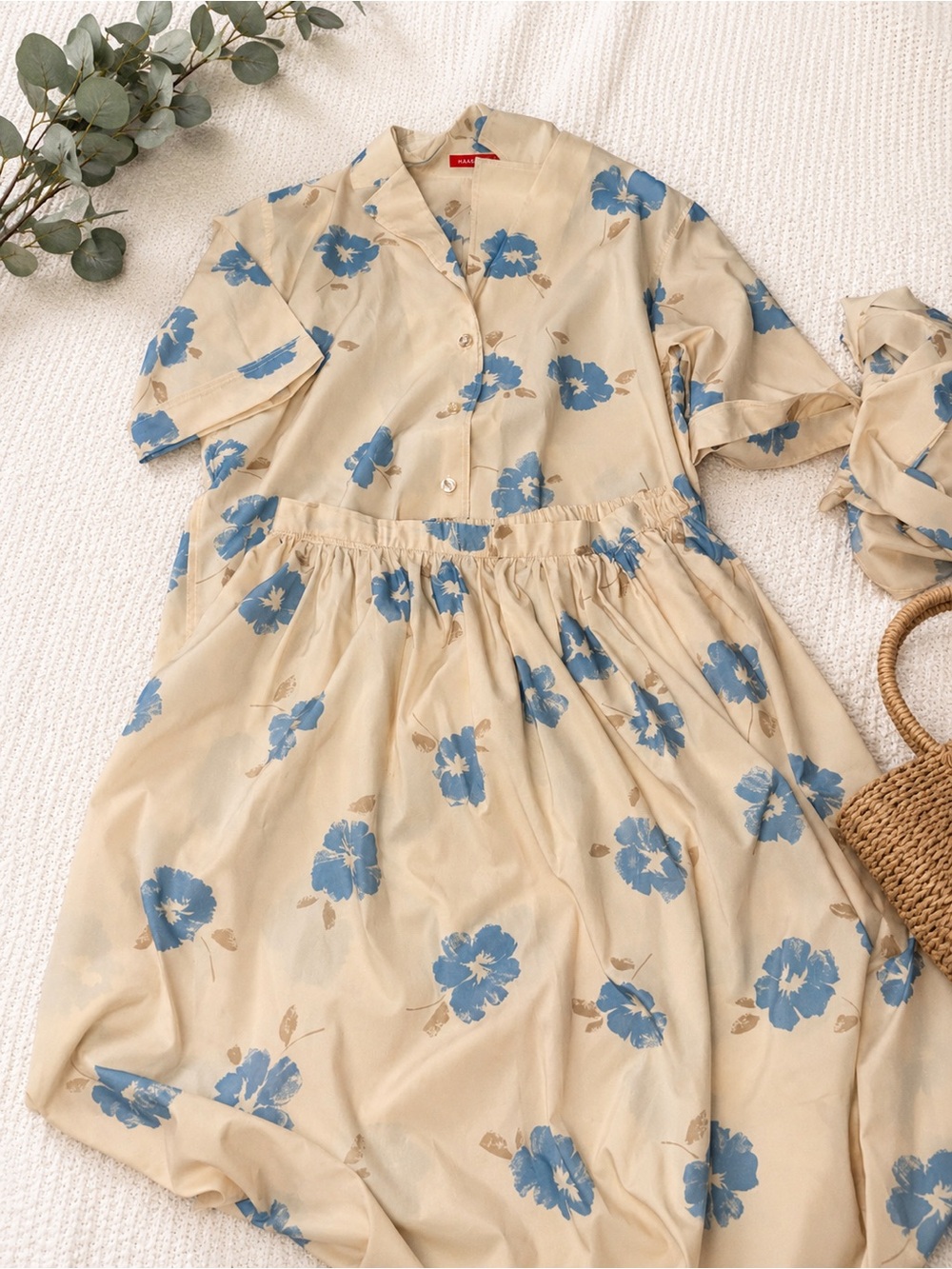 Vintage silk blouse + skirt + scarf set | Halston |Size 6/8 | cream blue floral